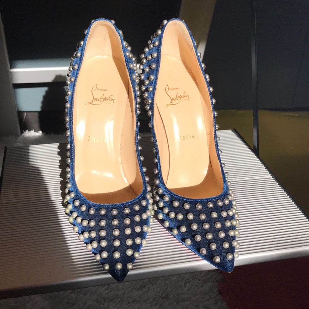 Christian Louboutin Billy Studded Blue Pumps - Picture 3 of 6